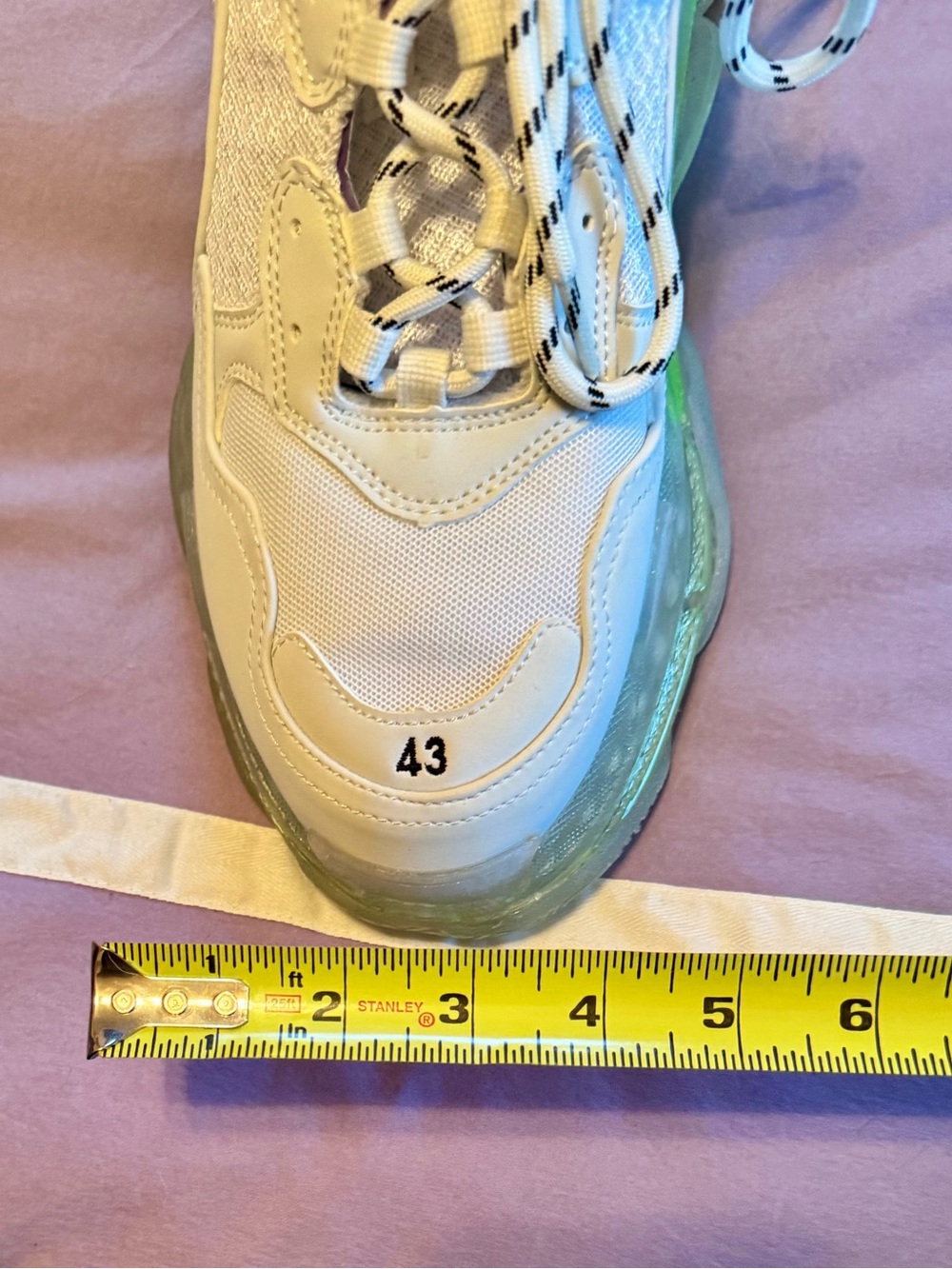 Fashion sneakers Size 9.5 - Picture 8 of 8